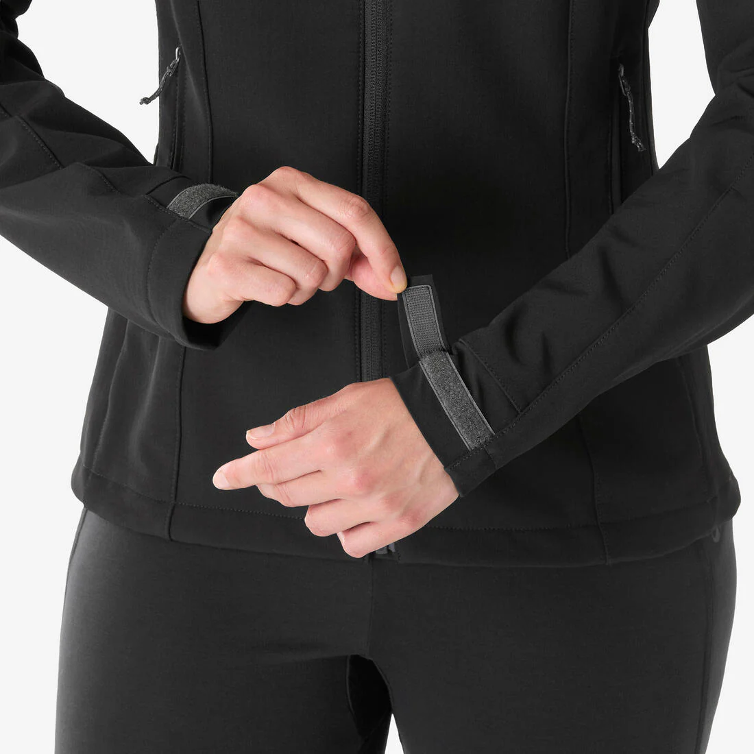 Softshell de montaña y trekking perlante cortavientos Mujer Forclaz MT500 - Image 10