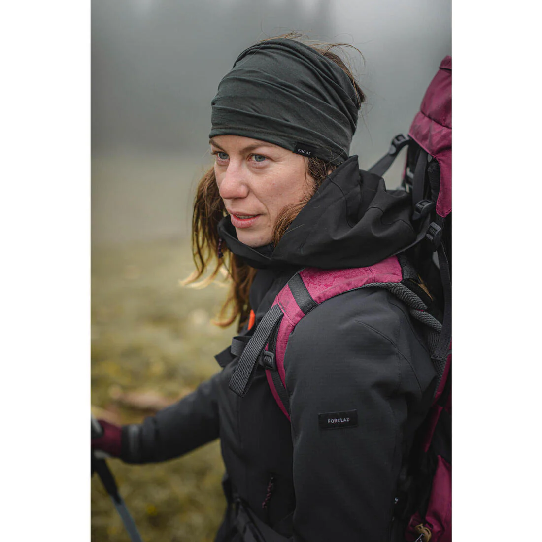 Softshell de montaña y trekking perlante cortavientos Mujer Forclaz MT500 - Image 12